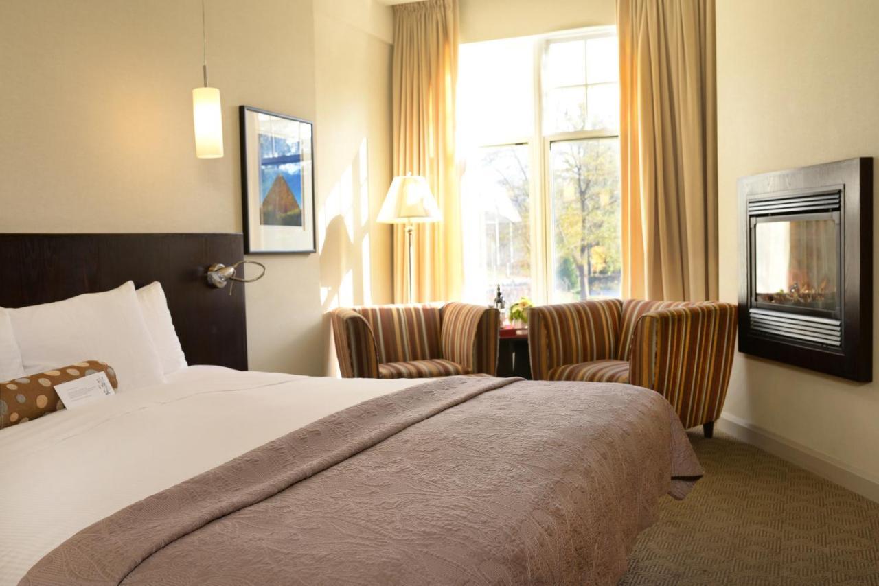 Shaw Club Hotel Niagara-on-the-Lake Exteriör bild